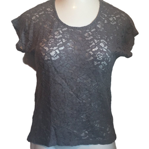 Sheer grey Maurice’s top
